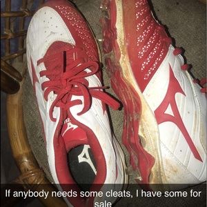 Mizuno Cleats (metal)
